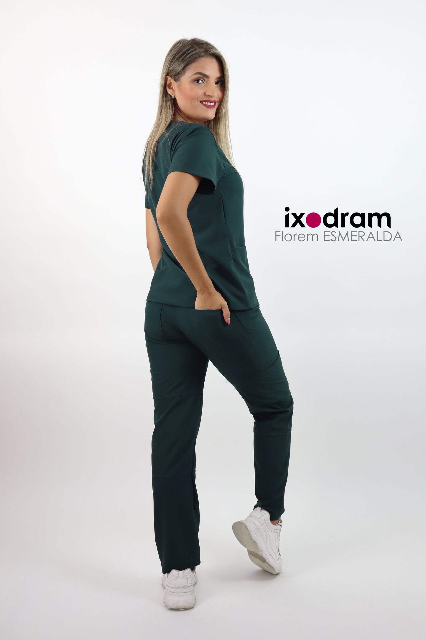 Esmeralda  Florem (2 x $1,598) ó ( 3 x $2,247)